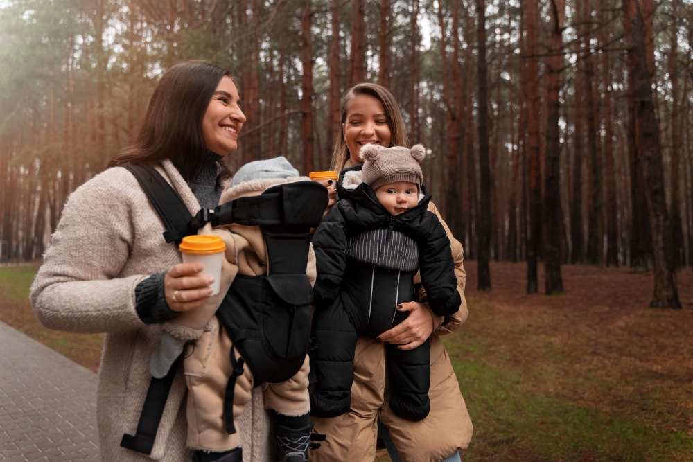 Išvykos su kūdikiu mieste: ką verta žinoti tėvams